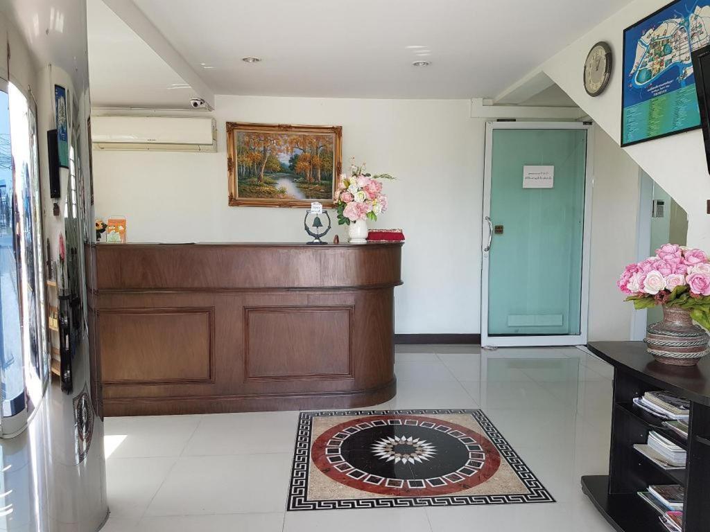 פרה נאקון סי איוטאיה Taevaraj Place מראה חיצוני תמונה